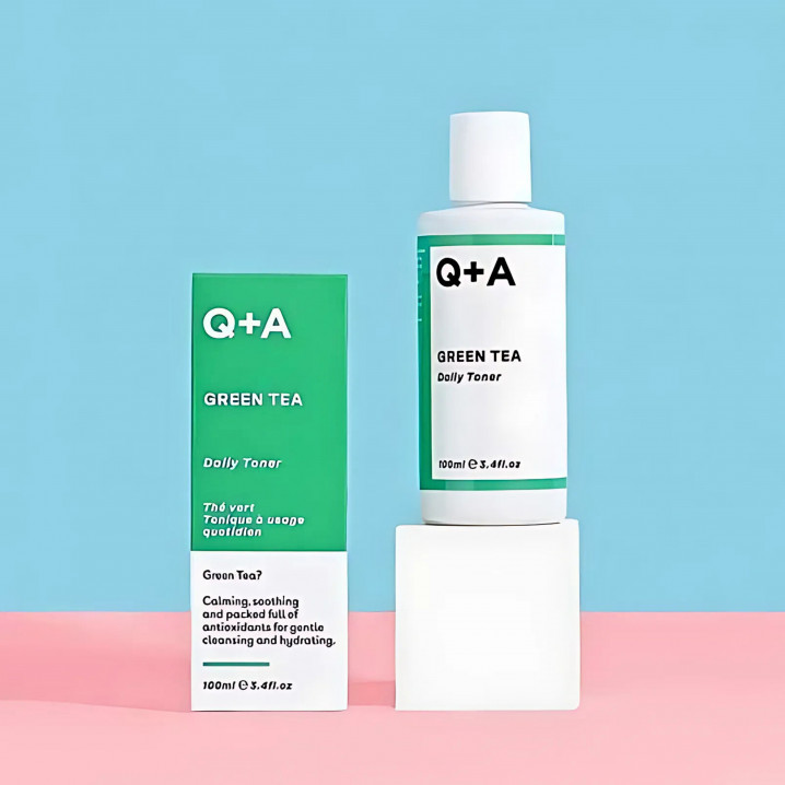 Заспокійливий тонер для обличчя з зеленим чаєм Q+A Green Tea Daily Toner 100ml